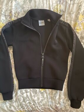 GUESS Cropped Black Zip-Up Track Jacket